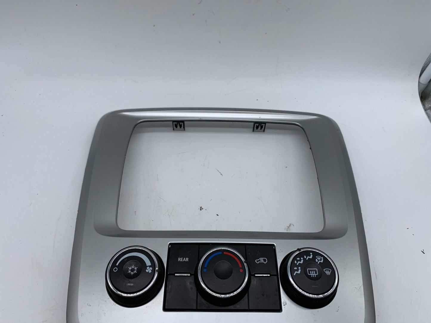 2013-2017 GMC Acadia Climate Control AC Heater with Bezel OEM A04B06004