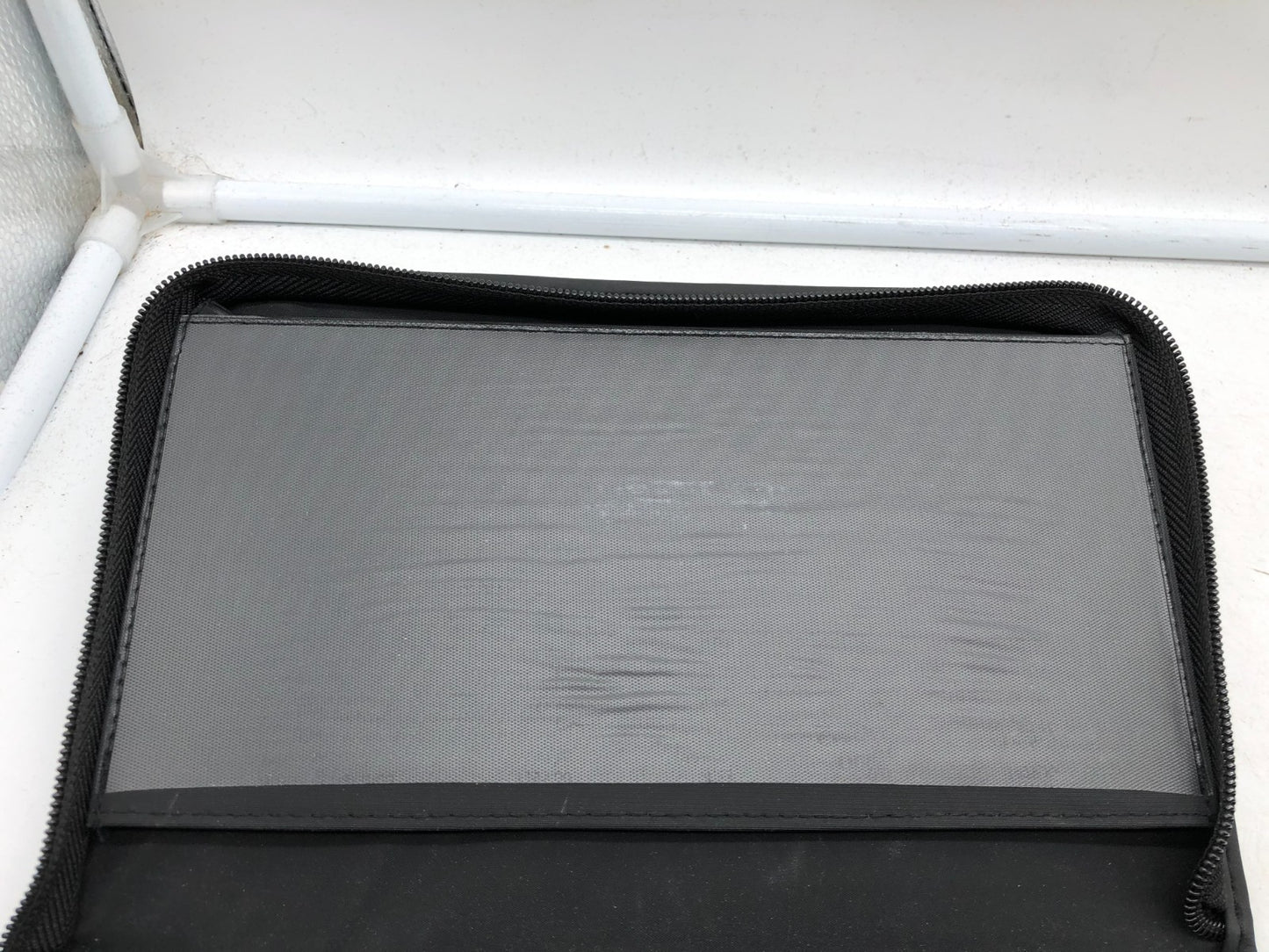 2004 Nissan Quest Owners Manual Set with Case OEM A04B45038