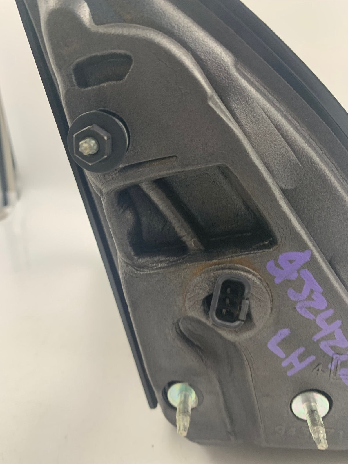 2006-2009 Pontiac Torrent Driver Side View Power Door Mirror Gray OEM D04B18020