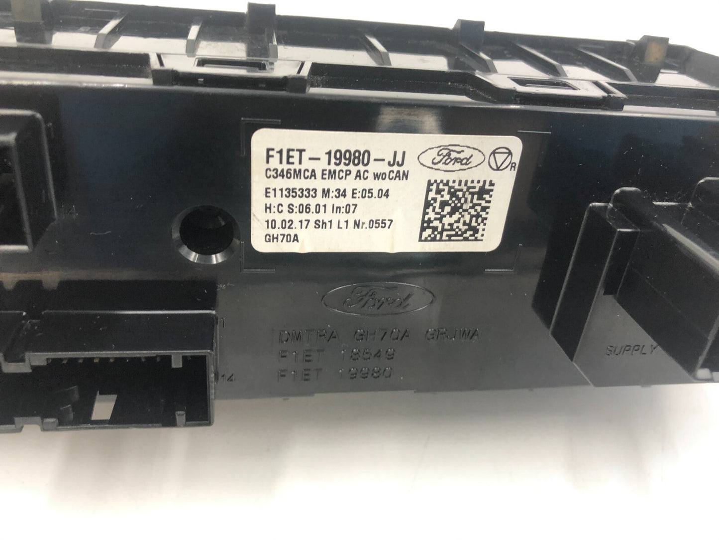 2015-2018 Ford Focus AC Heater Climate Control Unit OEM D03B49082