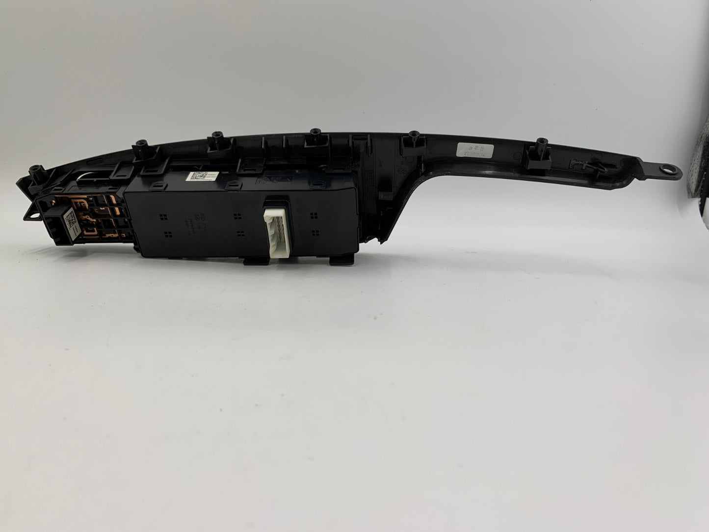 2010-2011 Chevrolet Malibu Master Power Window Switch OEM D03B39054