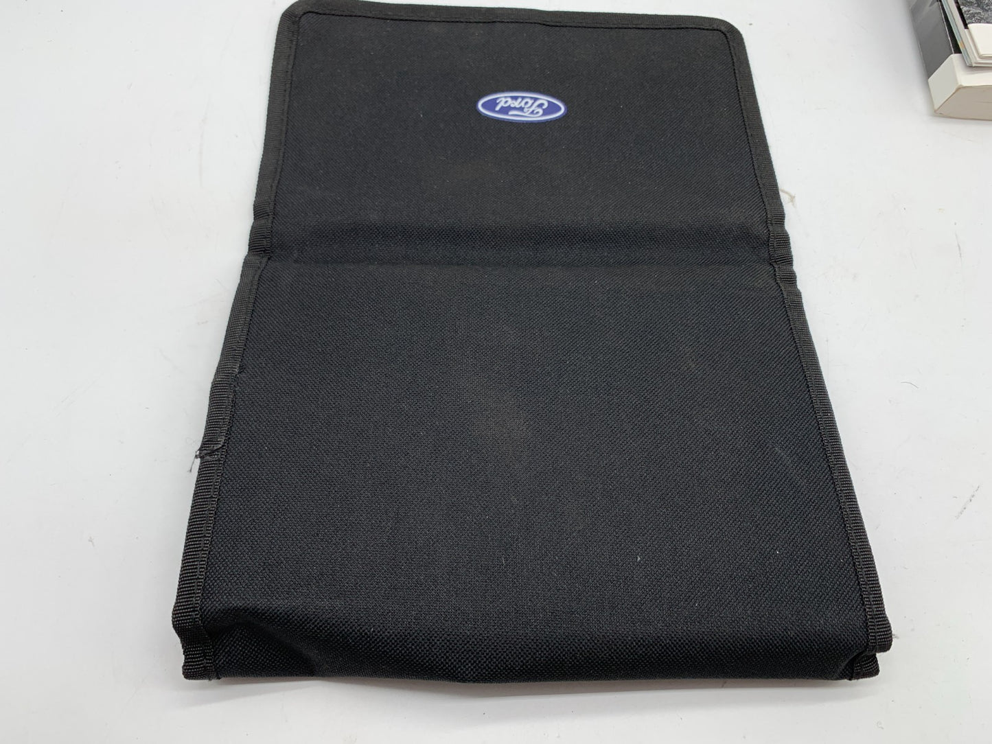 2019 Ford Explorer Owners Manual Set with Case OEM D02B20019