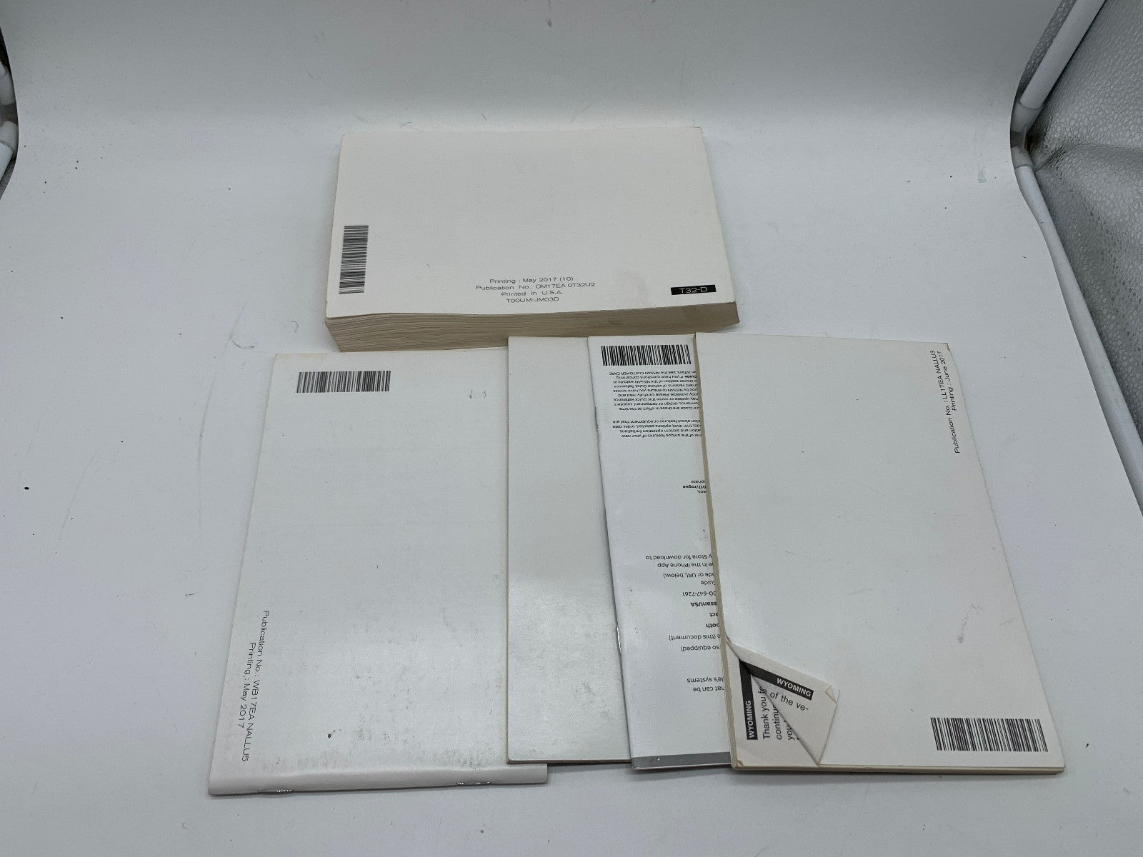2015 Nissan Rogue Owners Manual Set OEM D03B38002