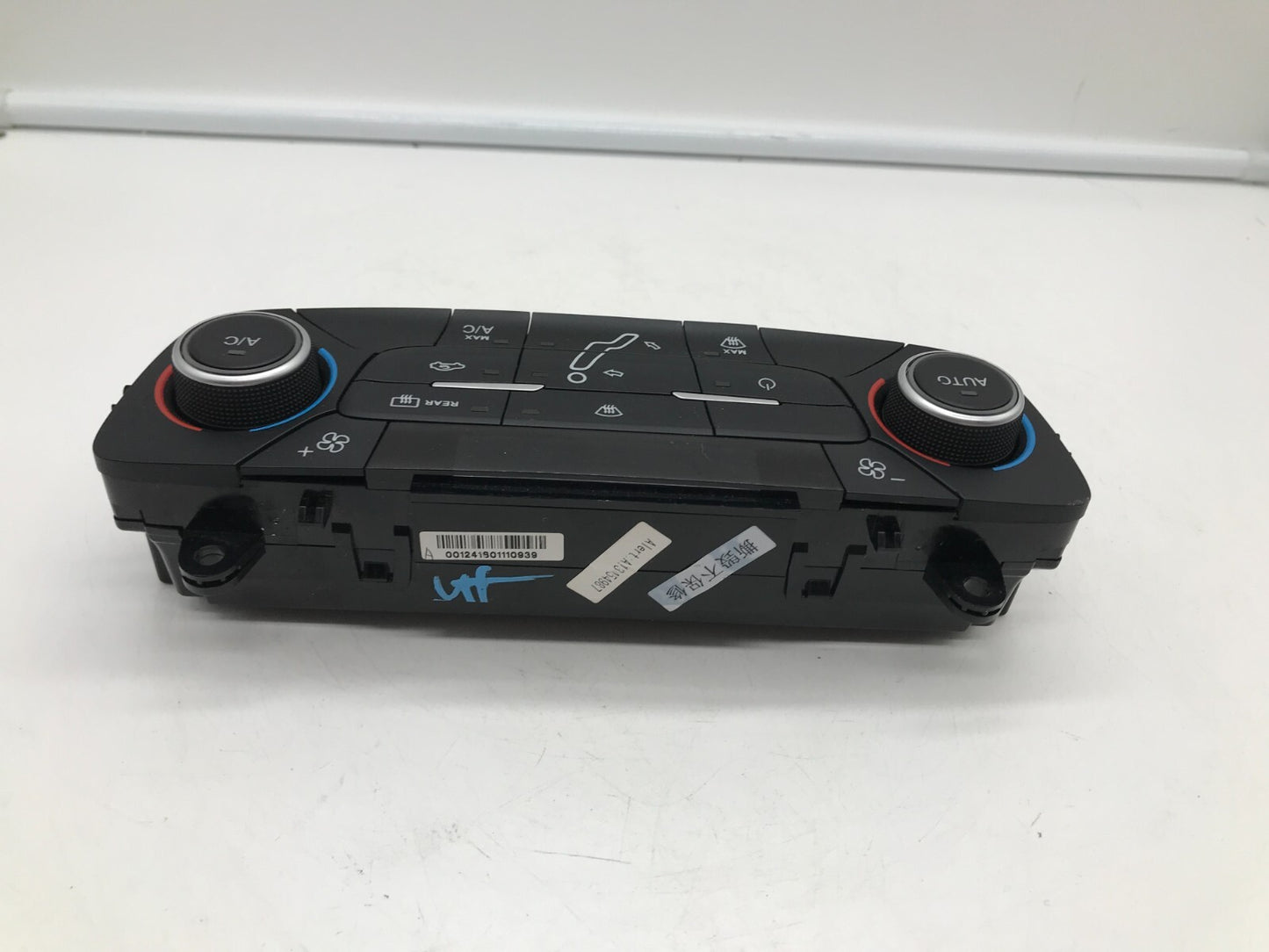 2015-2018 Ford Focus AC Heater Climate Control OEM E02B65015