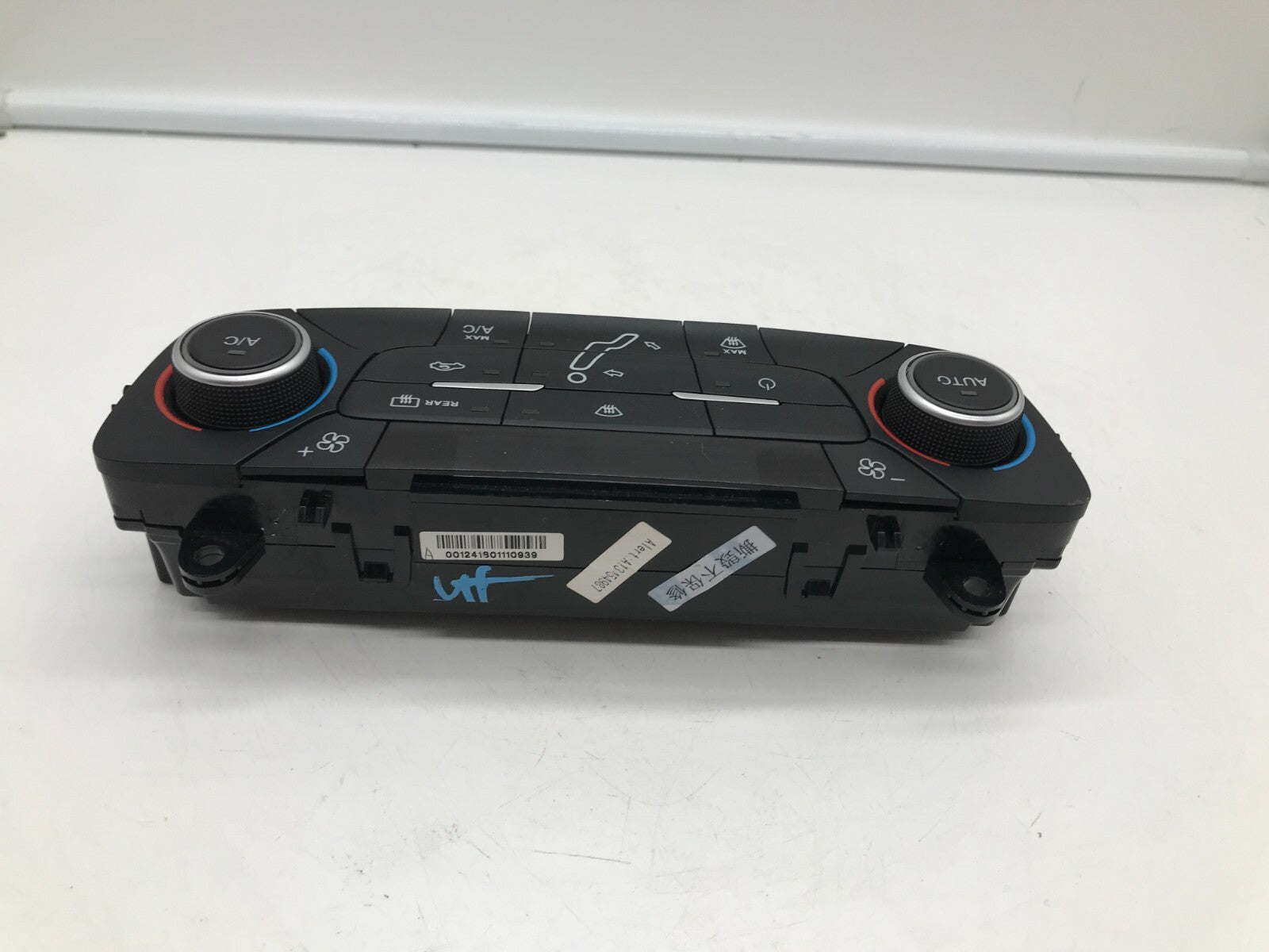 2015-2018 Ford Focus AC Heater Climate Control OEM E02B65015