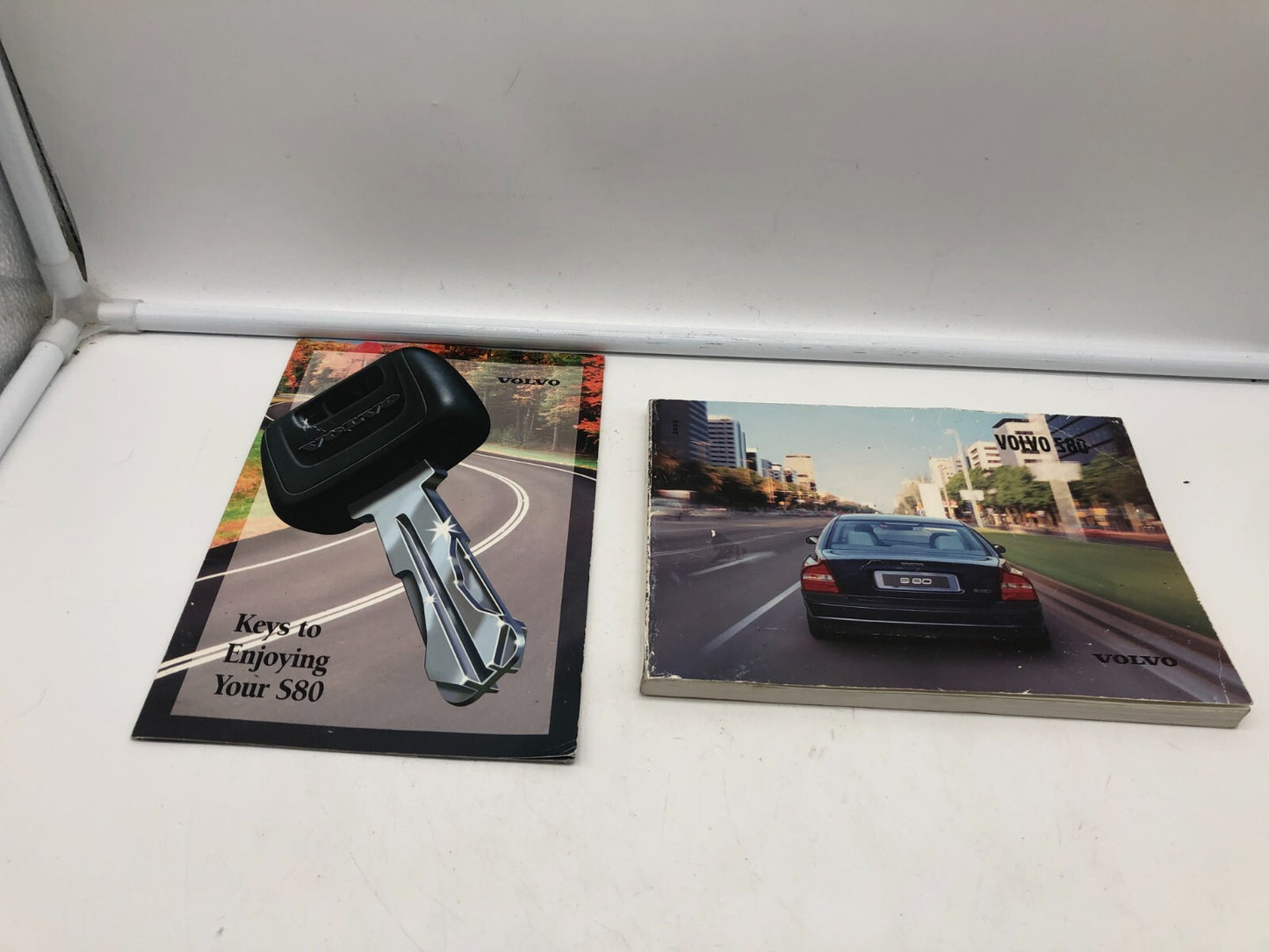 2001 Volvo S80 Owners Manual Set OEM D02B66007