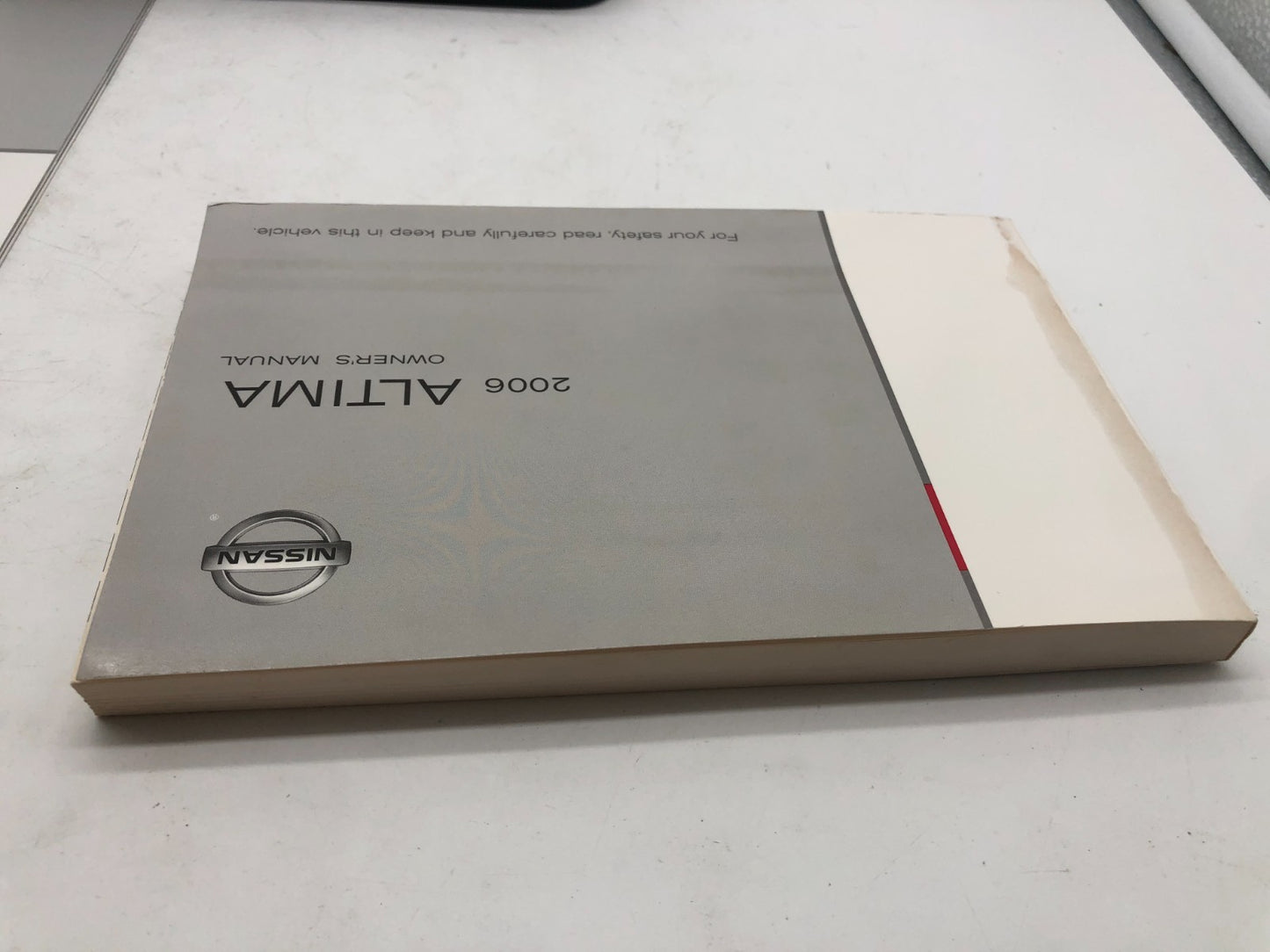 2006 Nissan Altima Owners Manual Set with Case OEM A01B05010