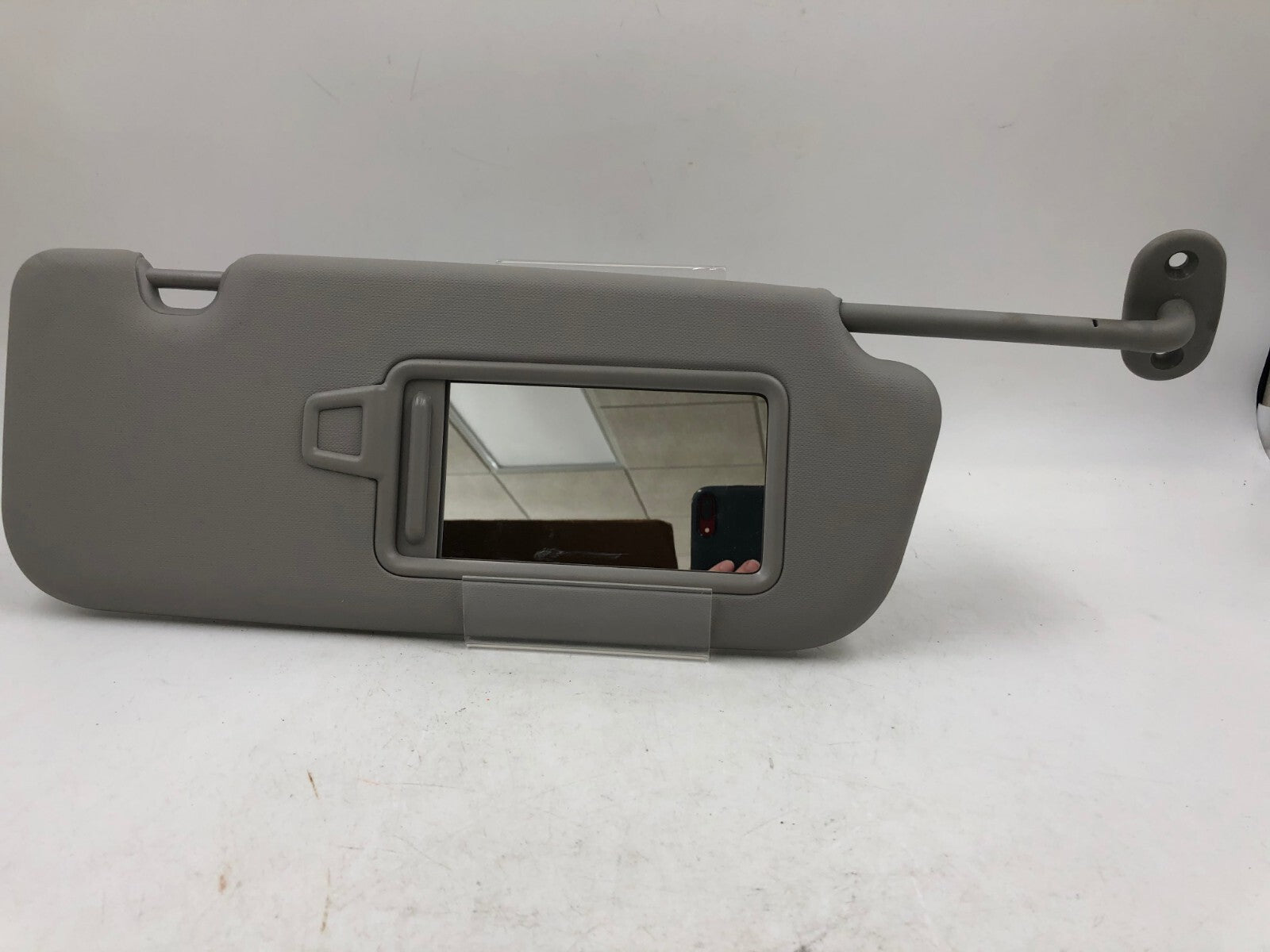 2017-2018 Kia Forte Passenger Sun Visor Gray OEM D04B08006