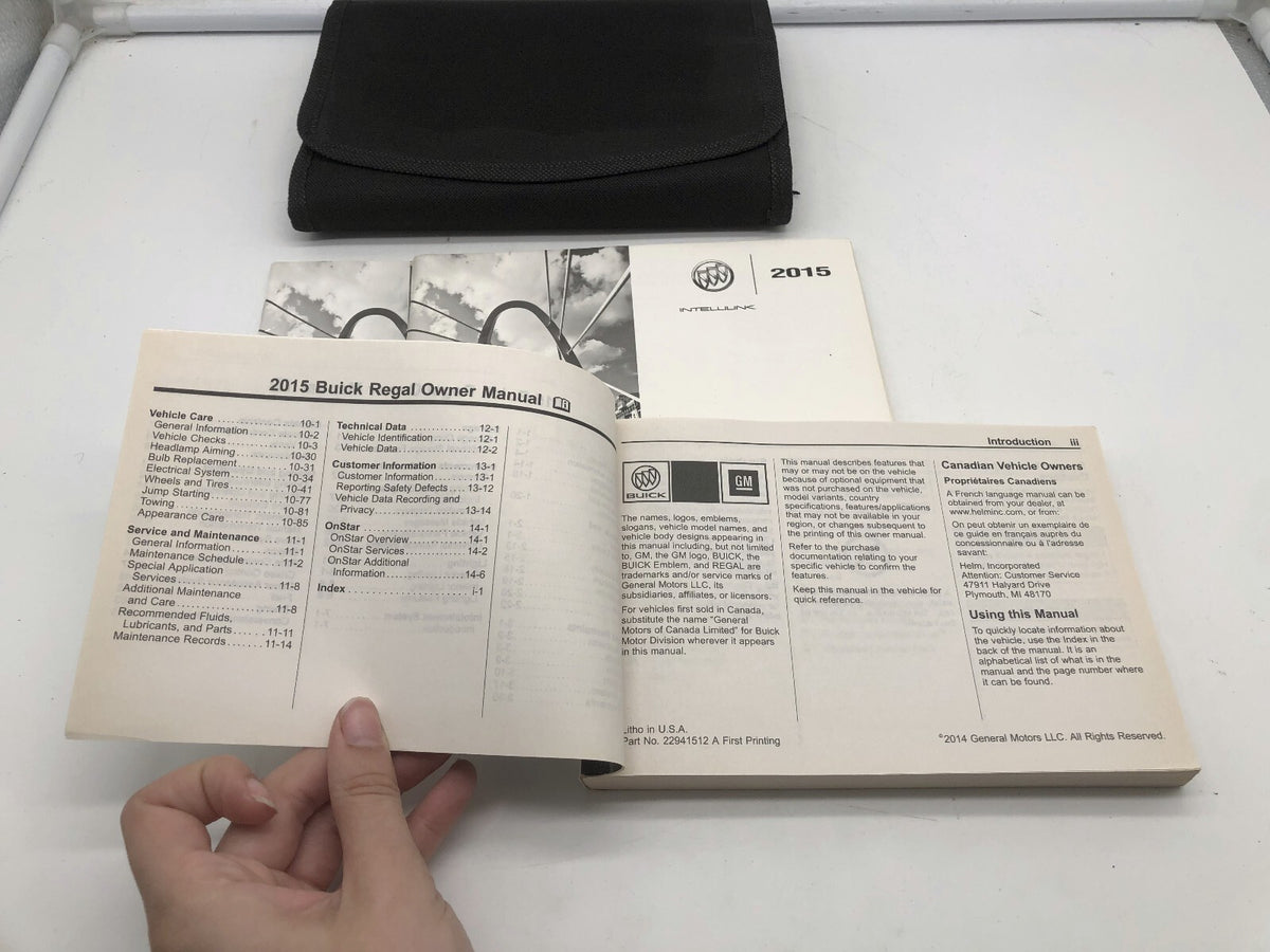 2015 Buick Regal Owners Manual Set with Case OEM R01B20015