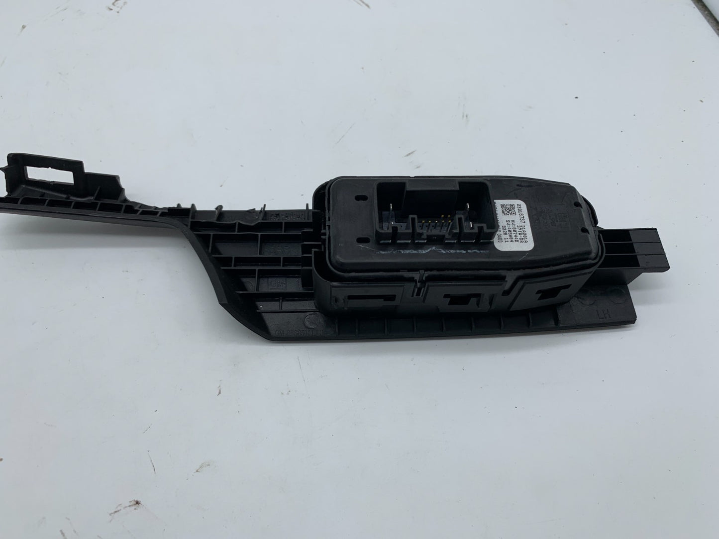 2011-2013 Chevrolet Malibu Master Power Window Switch OEM D03B66006