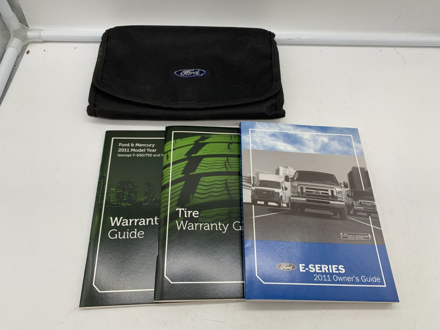 2011 Ford E-Series ESeries Owners Manual Set with Case OEM B03B40074