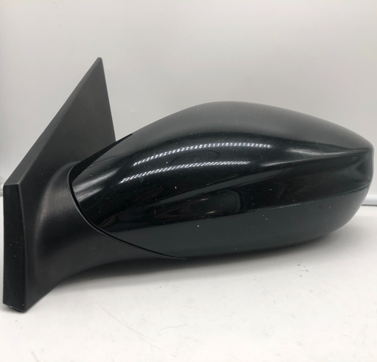 2011-2014 Hyundai Sonata Driver Side View Power Door Mirror Black OEM B03B44001