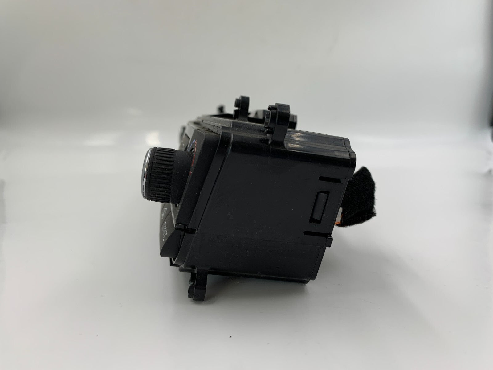 2015-2016 Hyundai Genesis AC Heater Climate Control Unit OEM C04B67006