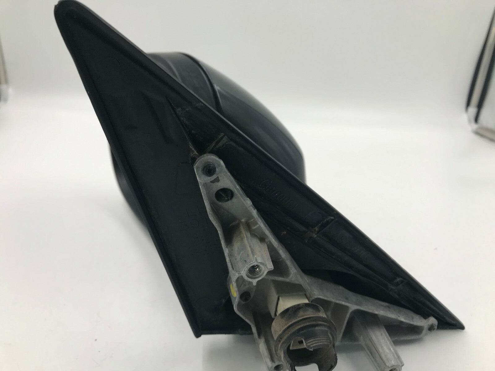 2009-2012 BMW 328i Driver Side View Power Door Mirror Gray OEM D01B13025