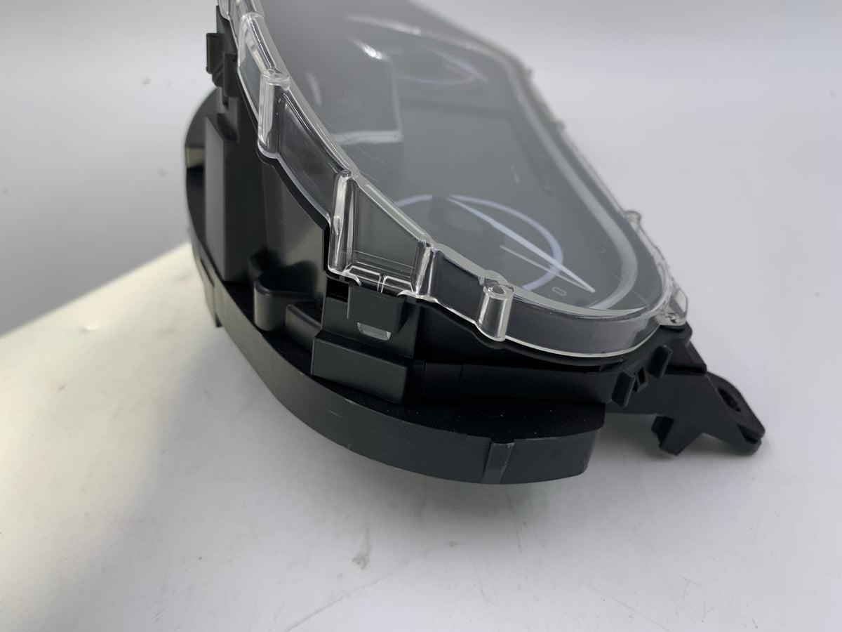 2015 Buick Regal Speedometer Instrument Cluster 29,330 Miles OEM A04B16035