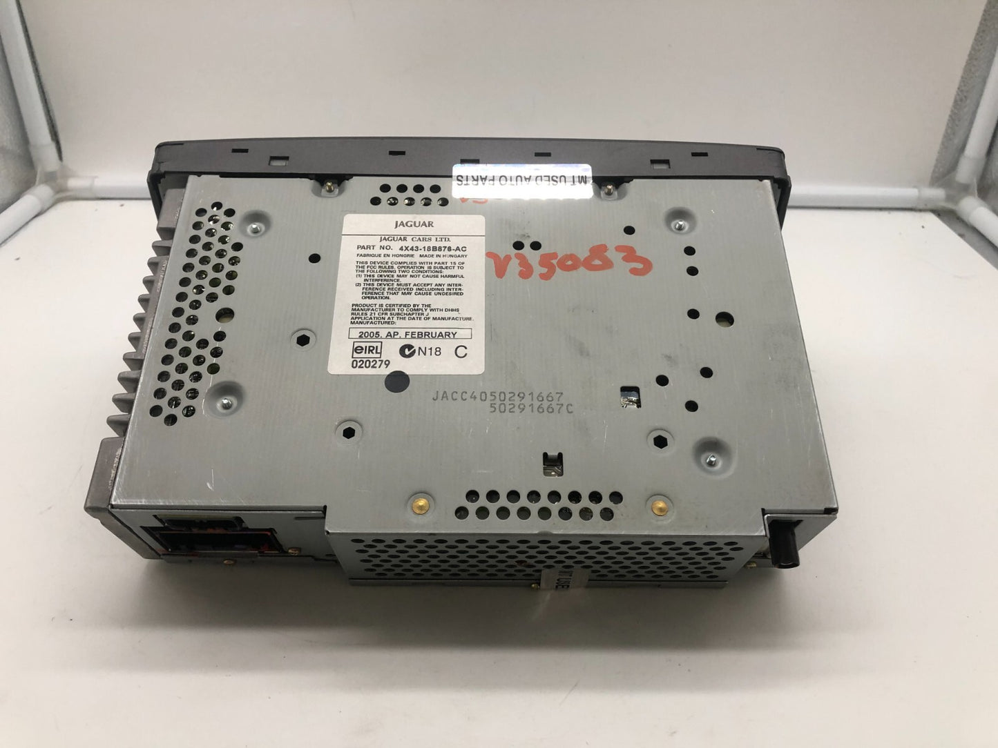 2004-2008 Jaguar X-Type AM FM CD Player Radio Receiver OEM A03B02086