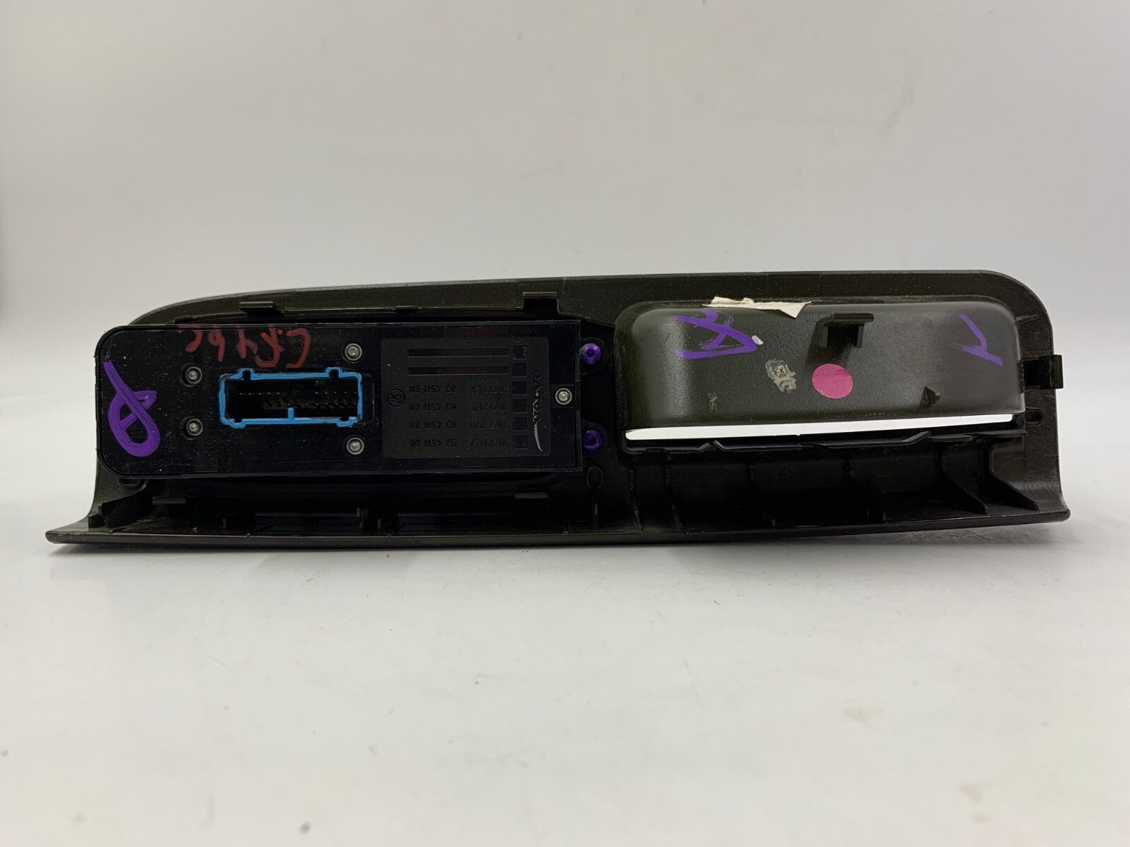 2004-2006 Volvo V40 Master Power Window Switch OEM A01B19057