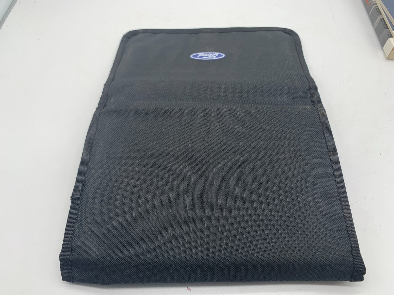 2017 Ford Fusion Owners Manual Set with Case OEM A02B50020