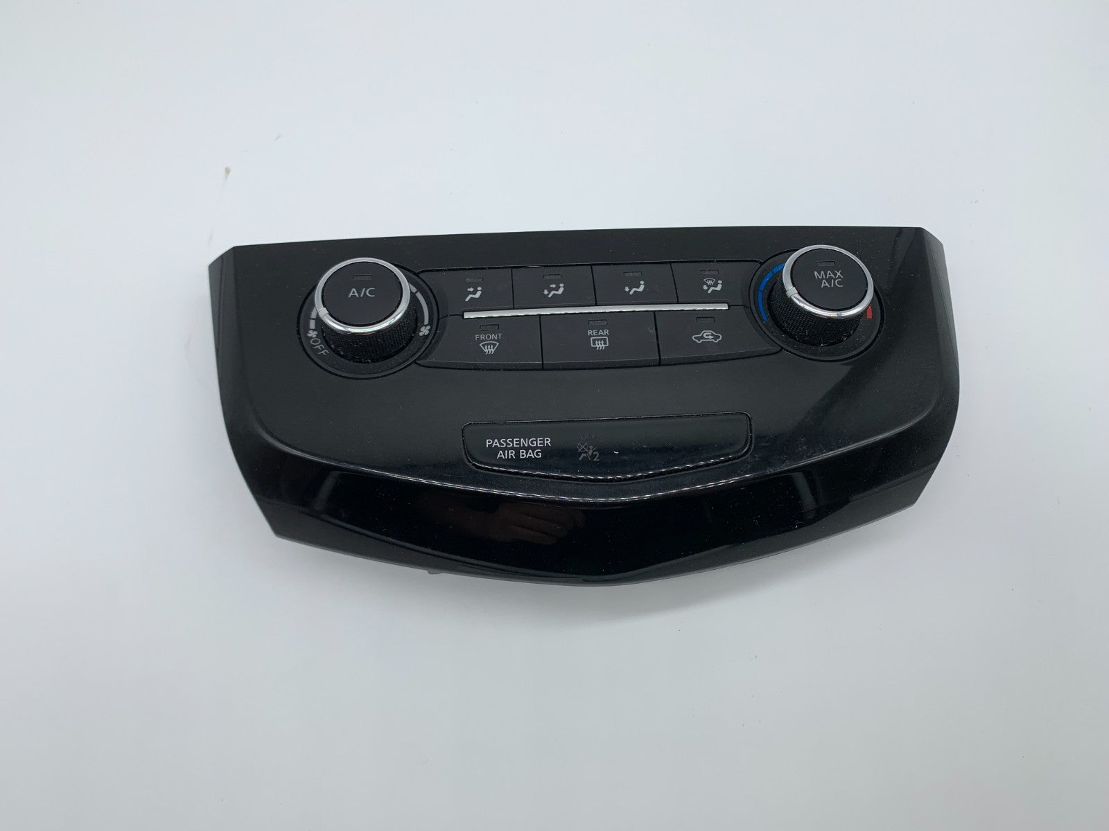 2017-2023 Nissan Rogue Climate Control AC Heater Temperature Unit OEM D02B64010