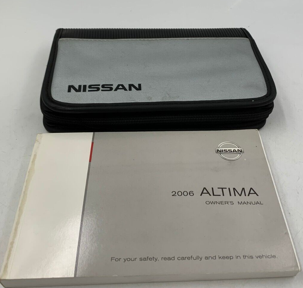 2006 Nissan Altima Owners Manual with Case OEM E03B26099