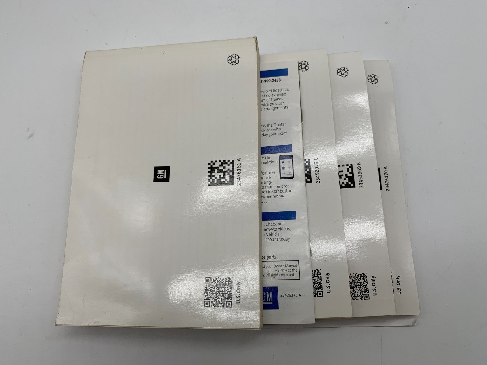 2017 Chevrolet Silverado Owners Manual Set OEM C03B21050