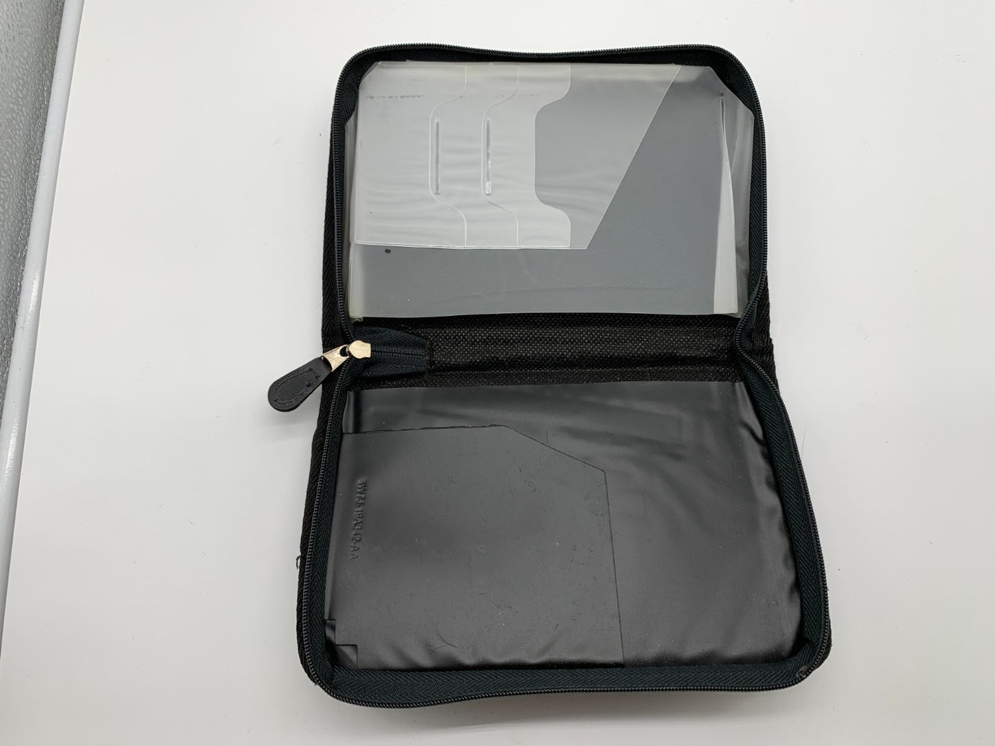 2011 Ford Fiesta Owners Manual Set with Case OEM C03B21053