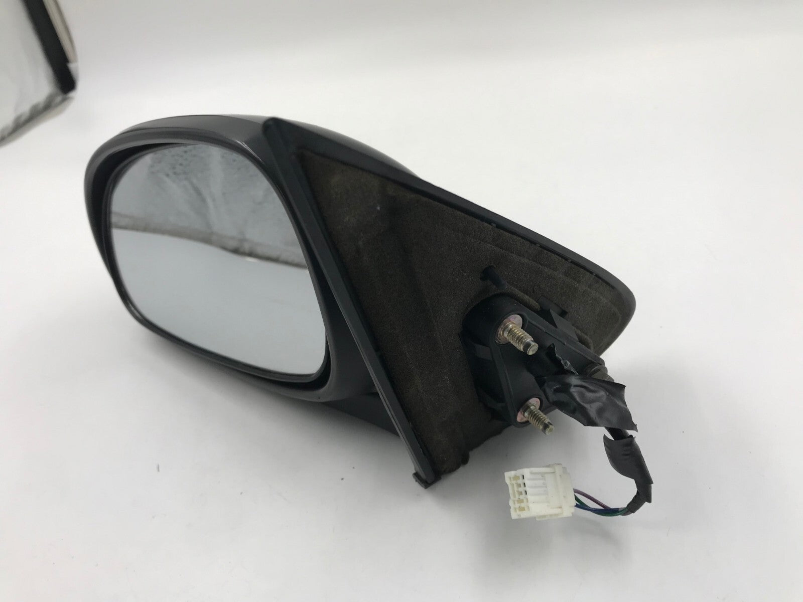2002-2004 Infiniti I35 Driver Side View Power Door Mirror Black OEM C03B47002