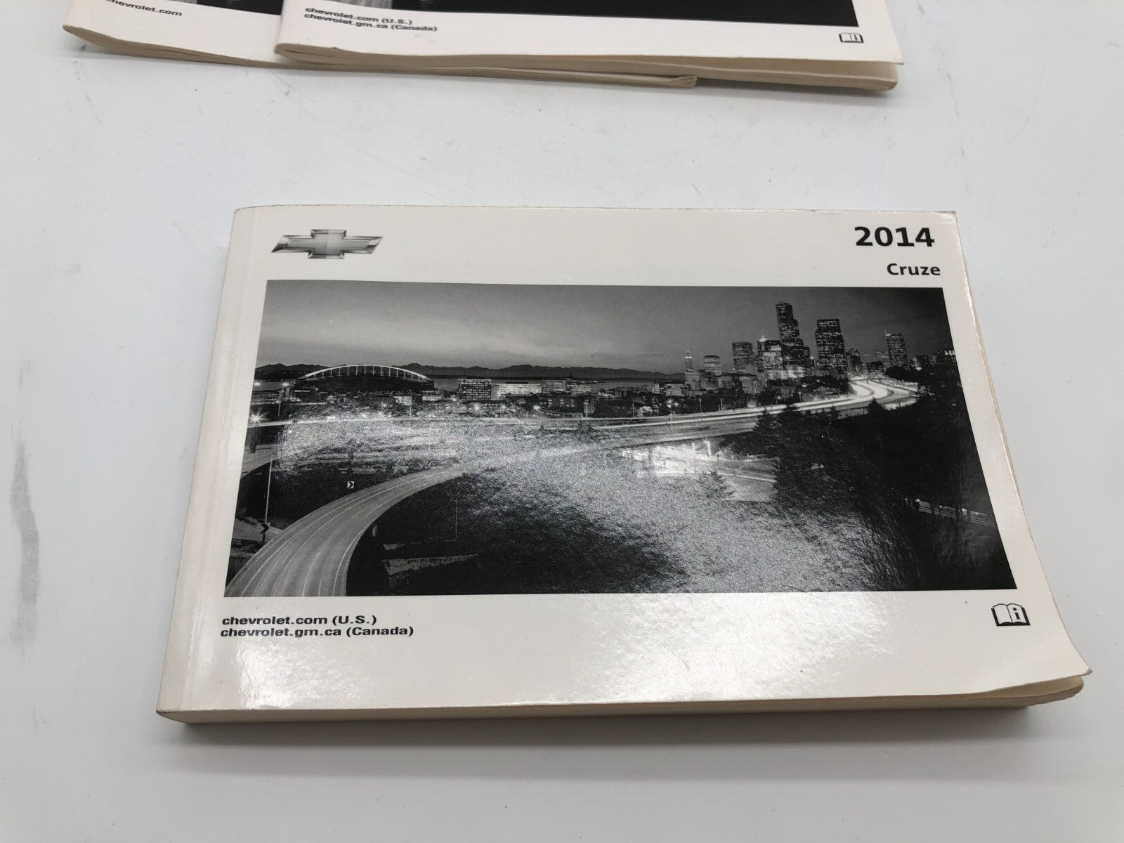 2014 Chevrolet Cruze Owners Manual Set OEM A04B50043