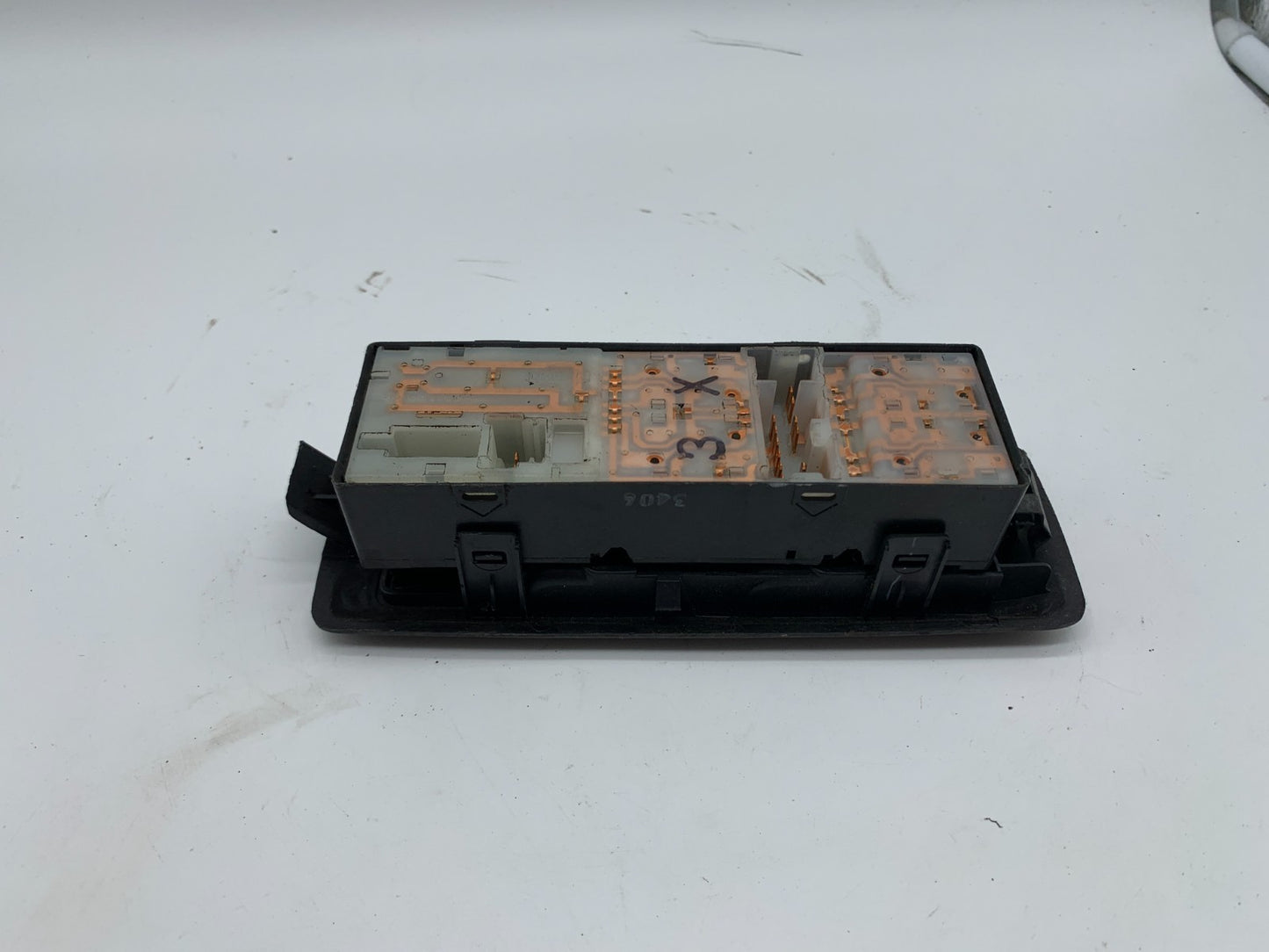 2011-2015 Nissan Rogue Master Power Window Switch OEM B02B01004
