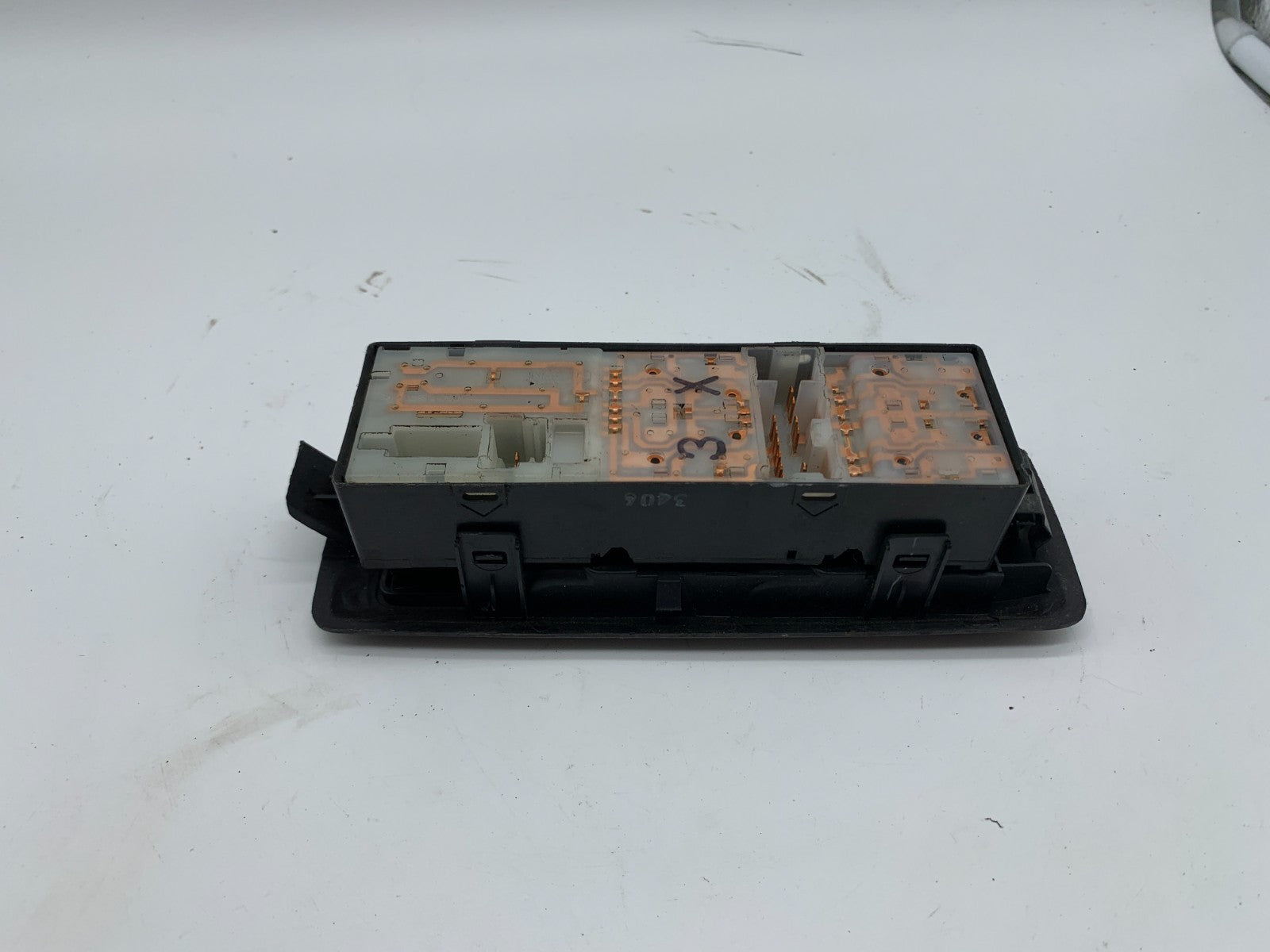 2011-2015 Nissan Rogue Master Power Window Switch OEM B02B01004