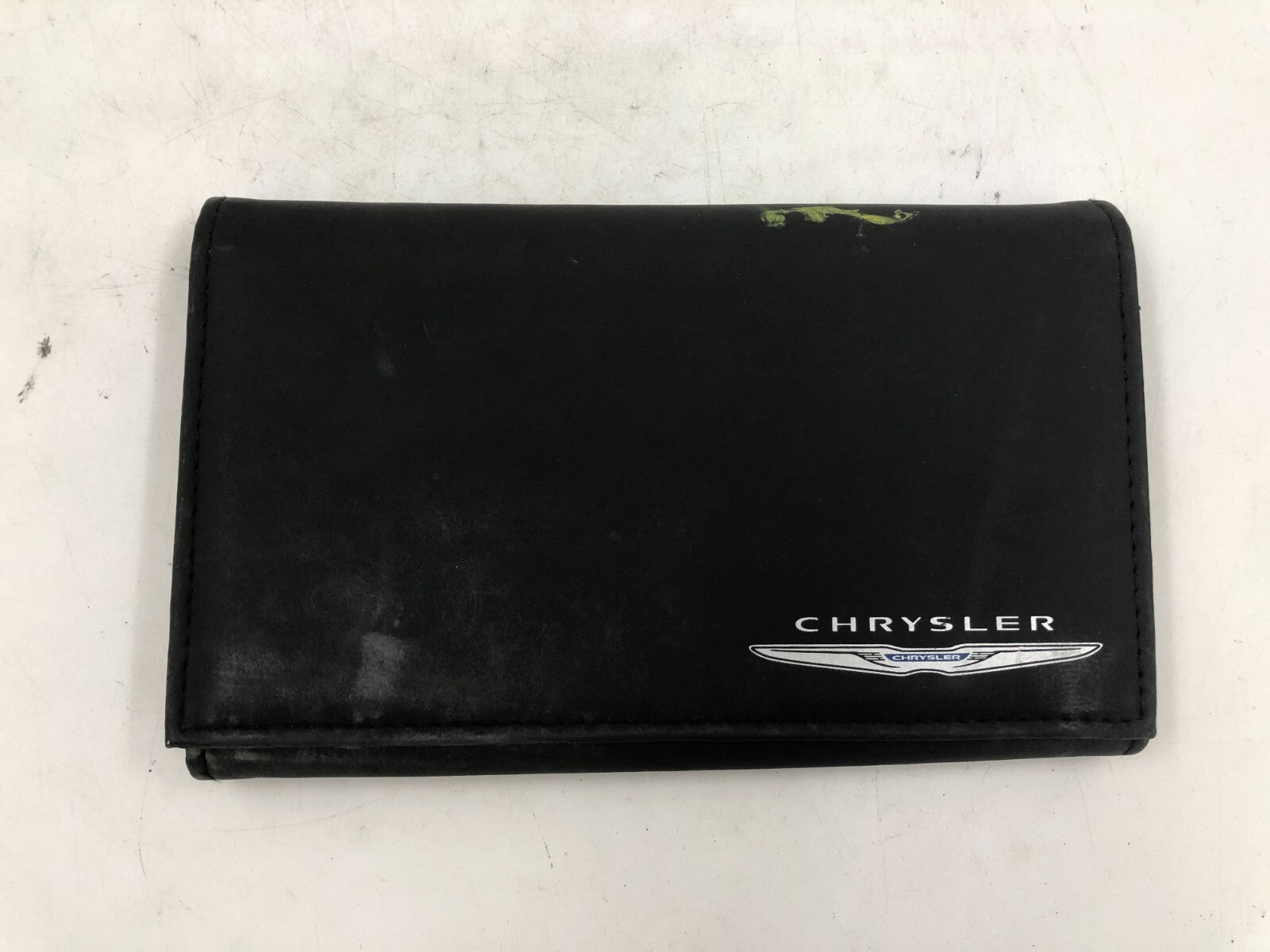 2015 Chrysler 200 Owners Manual with Case OEM C03B68011