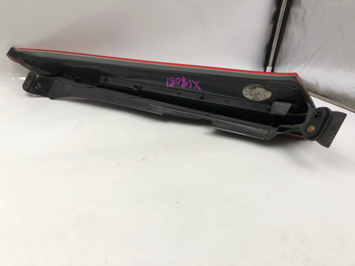 2003-2006 Volvo XC90 Driver Side Upper Tail Light Taillight OEM F01B70001