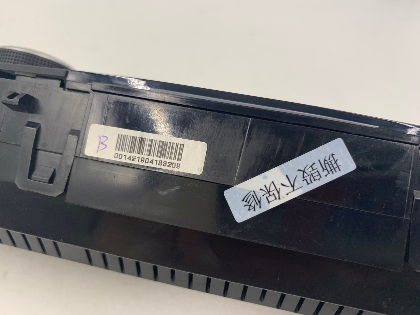 2018-2019 Ford Escape AC Heater Climate Control Unit OEM E03B04062