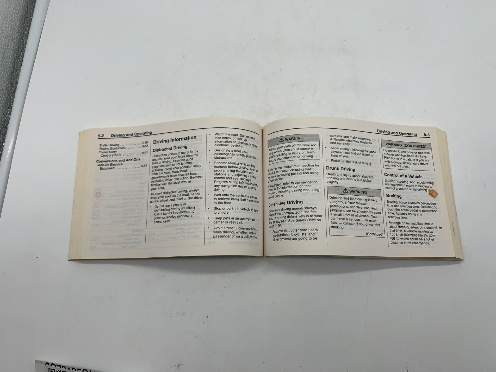 2013 Chevrolet Equinox Owners Manual Set with Case OEM