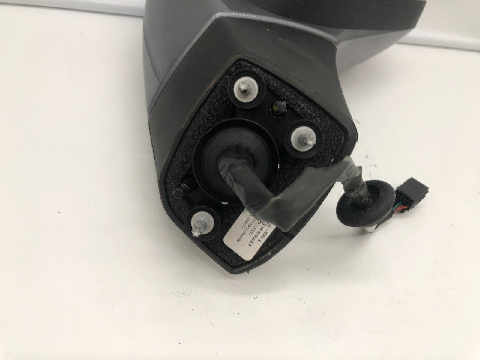 2017-2020 Chevrolet Trax Passenger Side View Power Door Mirror Gray D01B32003