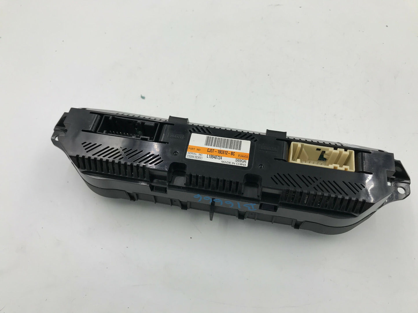2013-2015 Ford Escape AC Heater Climate Control Unit OEM D02B12011