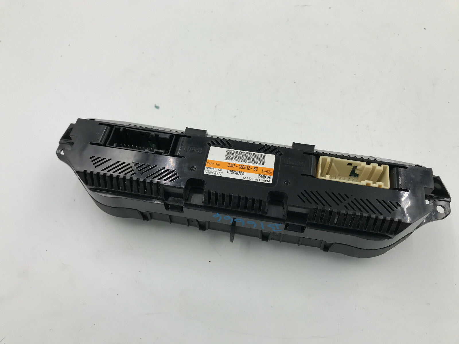 2013-2015 Ford Escape AC Heater Climate Control Unit OEM D02B12011