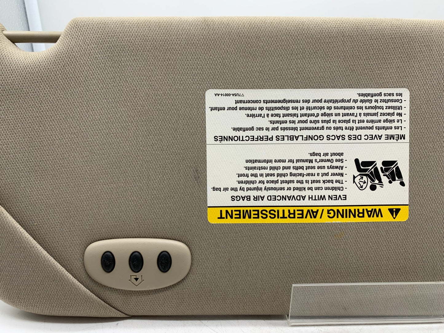 2010-2012 Lincoln MKT Driver Sun Visor Gray Illuminated OEM A03B39075
