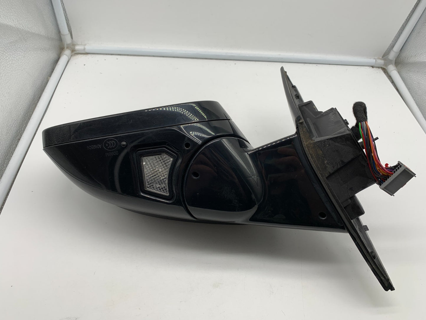 2017-2019 Jaguar XE Driver Side View Power Door Mirror Black BSA OEM B04B24001