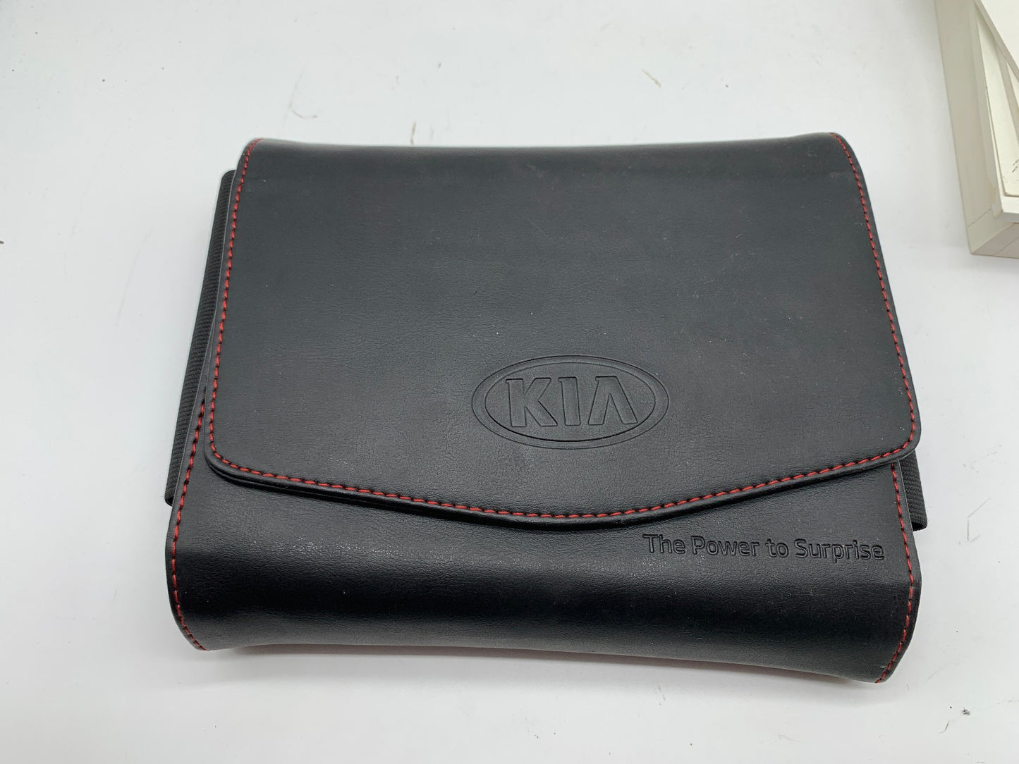 2017 Kia Sedona Owners Manual Set with Case OEM D03B13001