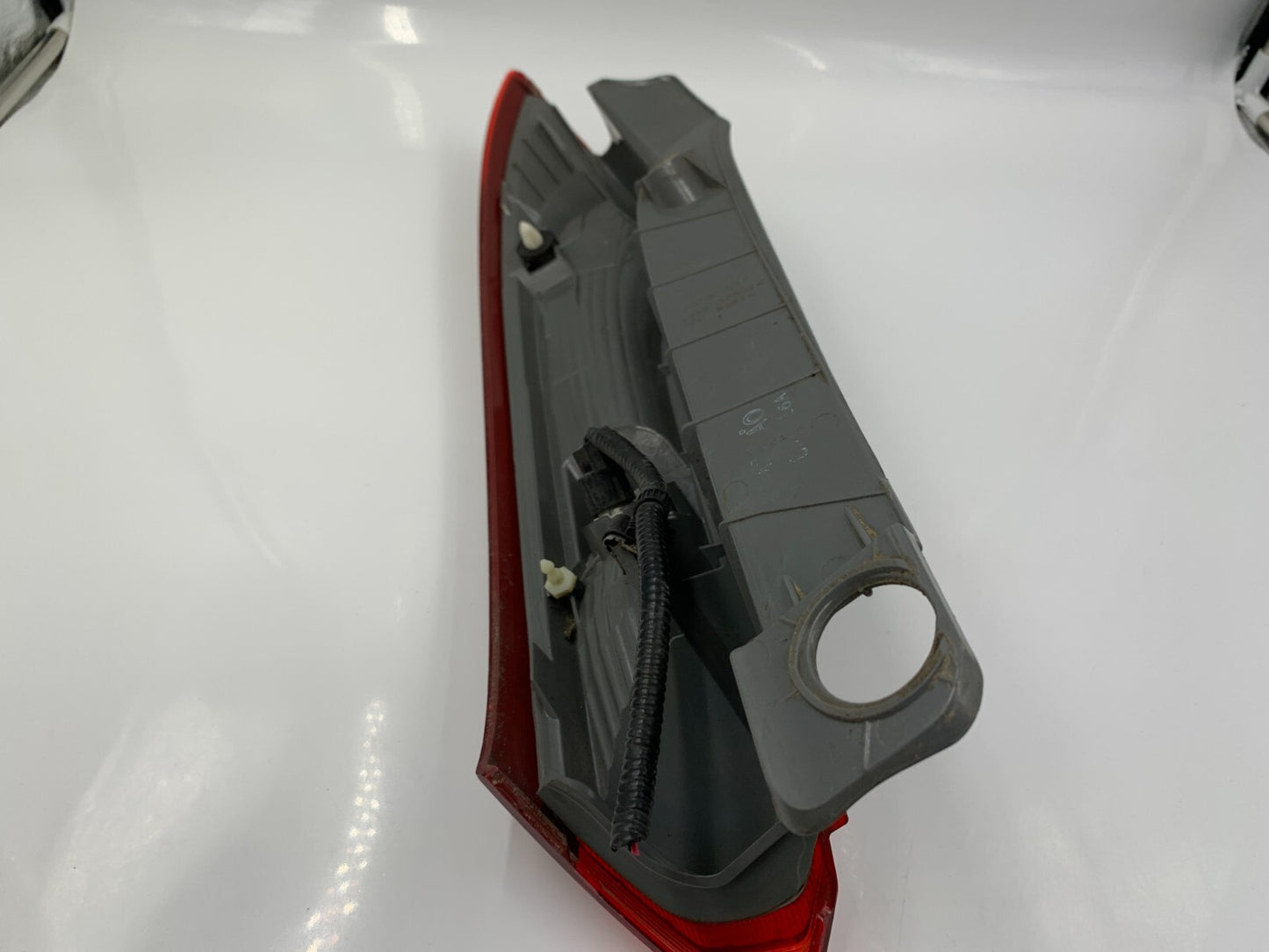 2012-2014 Honda CR-V CRV Passenger Side Upper Tail Light Taillight OEM A03B01072