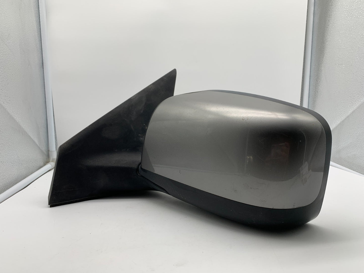 2008-2015 Nissan Rogue Driver Side View Power Door Mirror Gray OEM B02B40044