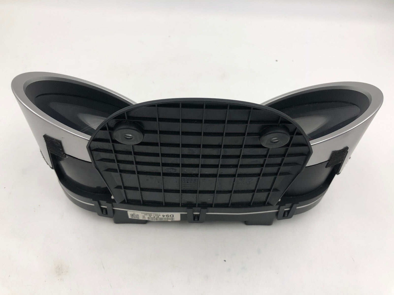 2009-2010 Hyundai Genesis Speedometer Instrument Cluster 97326 Miles C01B24030