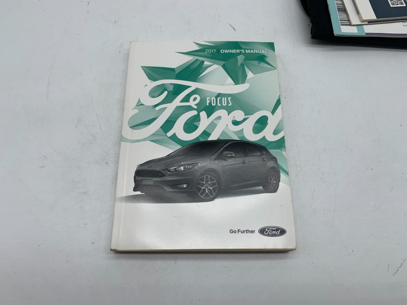 2017 Ford Focus Owners Manual Set with Case OEM D03B16012