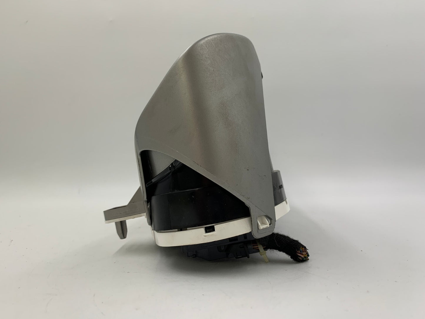 2012-2013 Ford Fiesta Speedometer Instrument Cluster 28,134 Miles OEM C04B66004