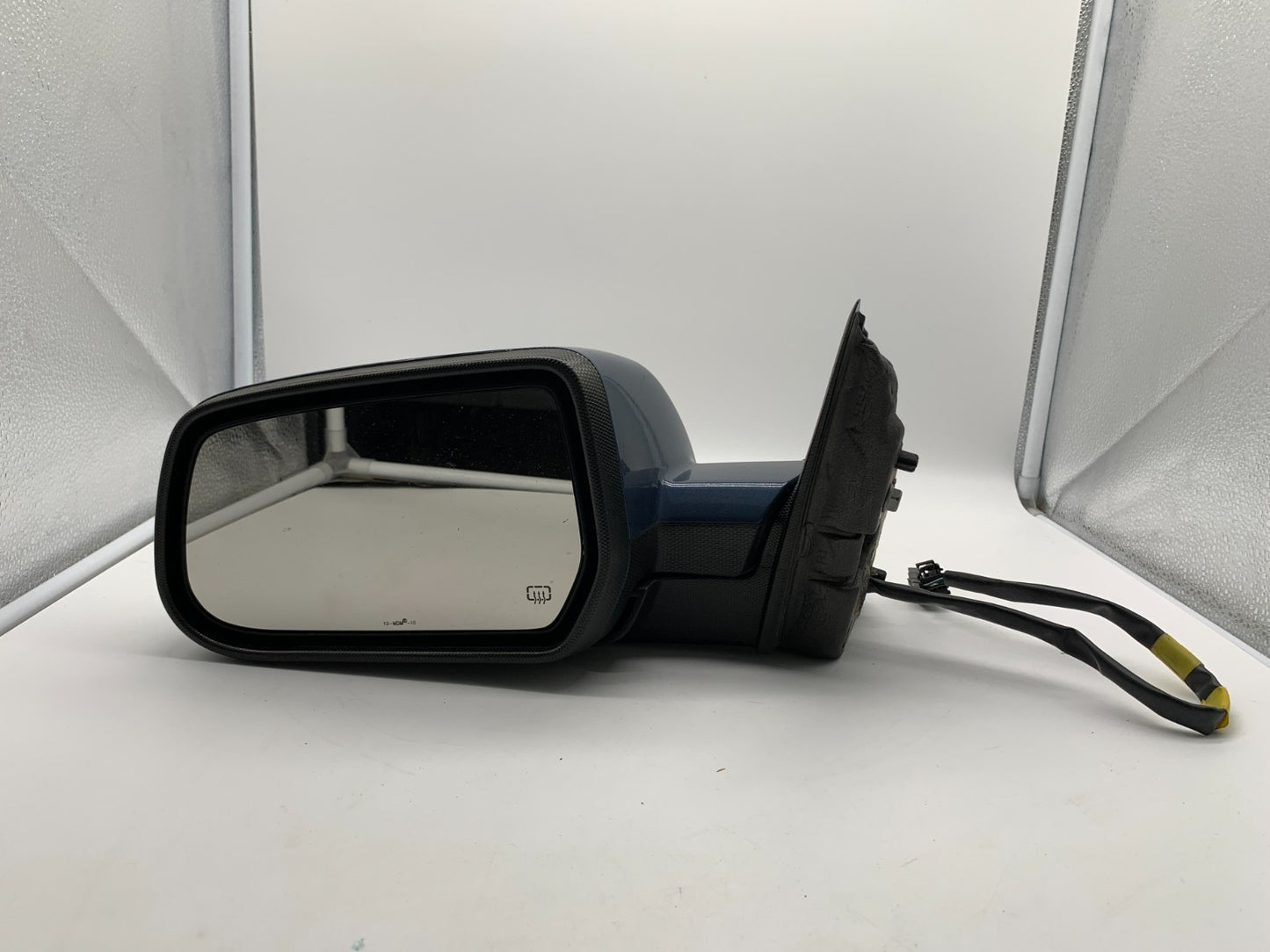 2010-2011 Chevrolet Equinox Driver Side View Power Door Mirror Blue C03B46018