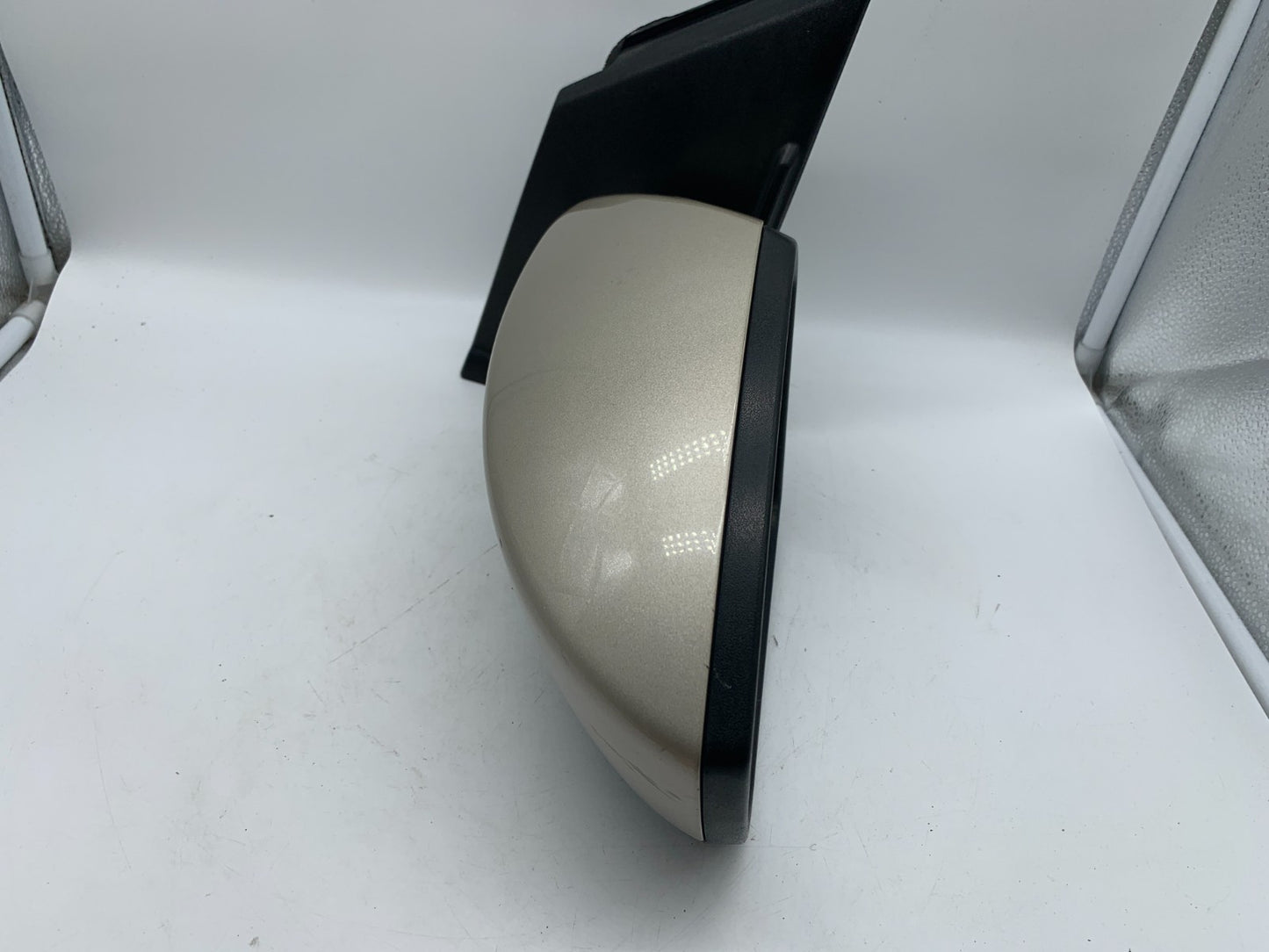 2017-2019 Ford Escape Driver Side View Power Door Mirror White Gold B02B27008