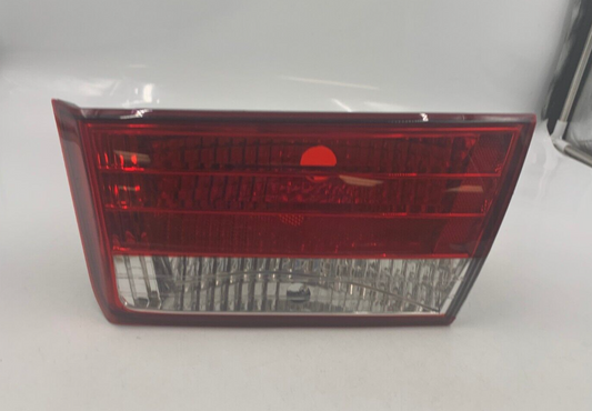 2006-2008 Hyundai Sonata Passenger Side Inner Tail Light Taillight OEM A01B16049