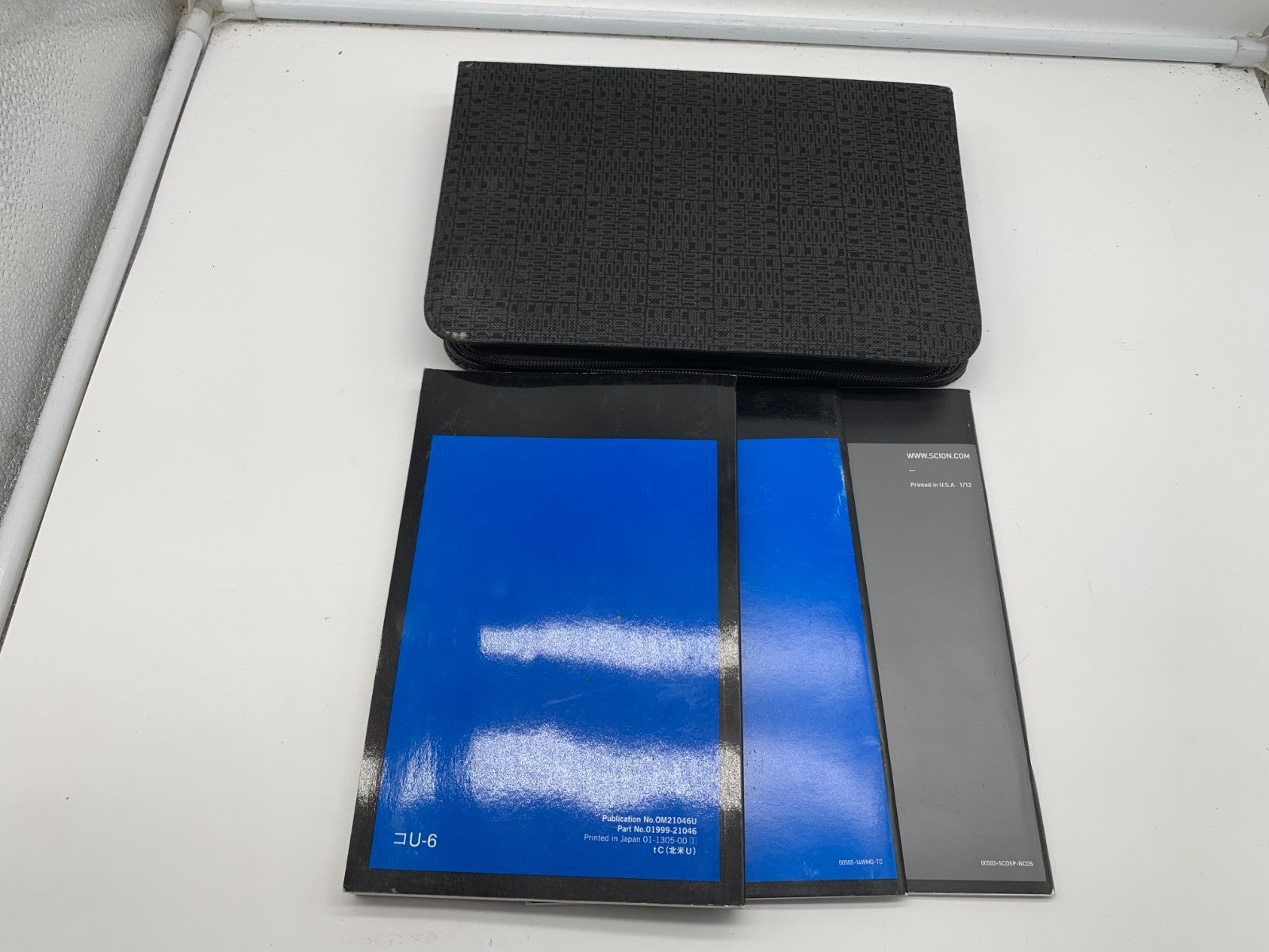 2014 Scion tC Owners Manual Set with Case OEM B03B20037