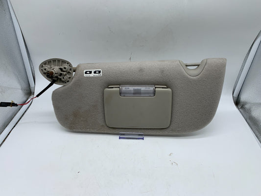 2005-2006 Chevrolet Trailblazer Driver Sun Visor Gray Illuminated OEM A04B41001